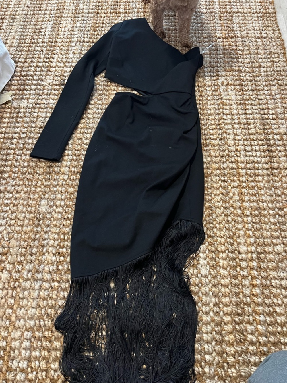 Black One-Shoulder Fringe Hem Dress
